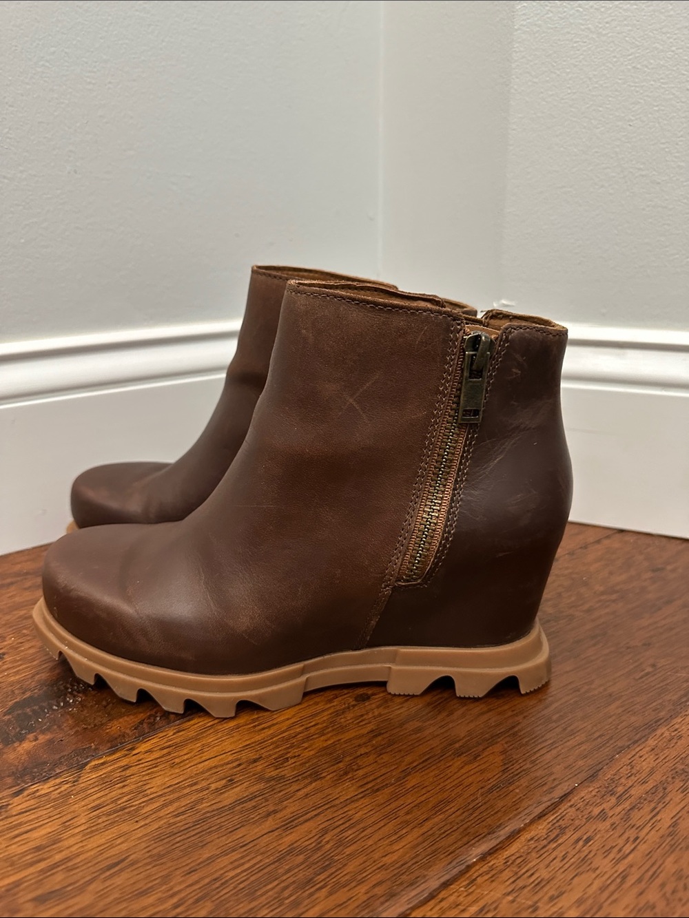 Sorel Brown Wedge Ankle Boots with Side Zip